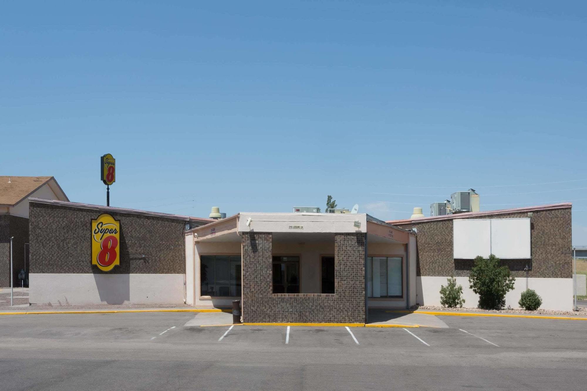 Super 8 By Wyndham Sterling Co Hotel Luaran gambar